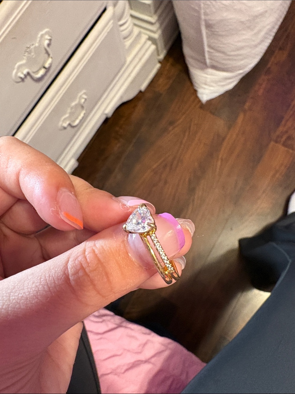 Pandora Gold Heart Ring with Clear Center Stone - Picture 2 of 3